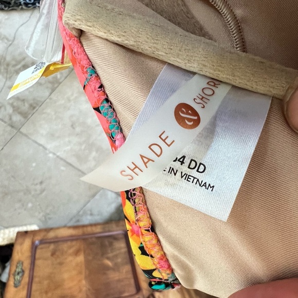 Shade & Shore Pink and Blue Bikini Top with Sweetheart Neckline - Picture 9 of 9